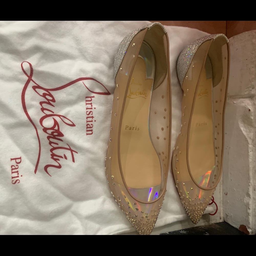 Shoes - Picture 3 of 8